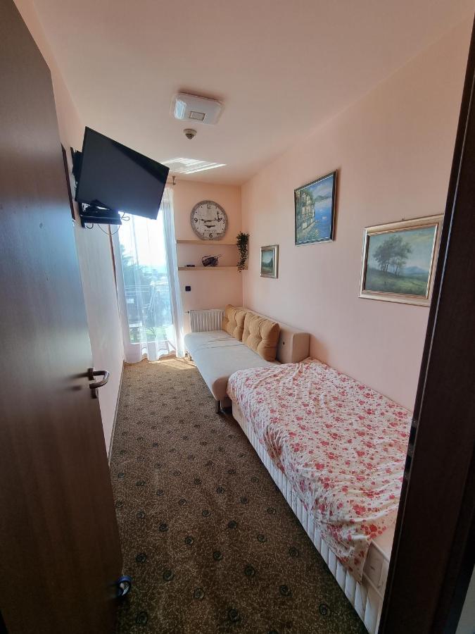 Bilberry Apartman Aparthotel Balatonfüred Екстериор снимка